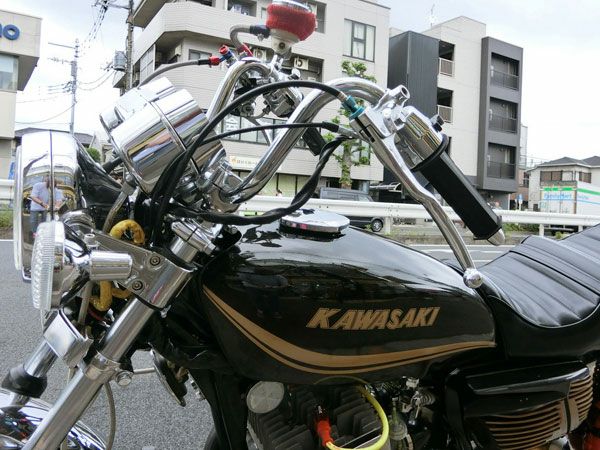 バイクハンドル　アップハンシボリ25cm