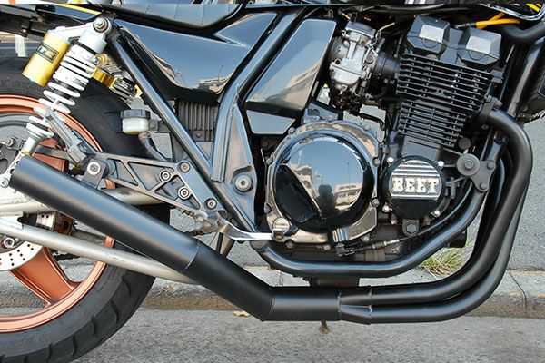 ZRX400/2イカシタショート管ZZYA管(ジーヤ管)ブラック