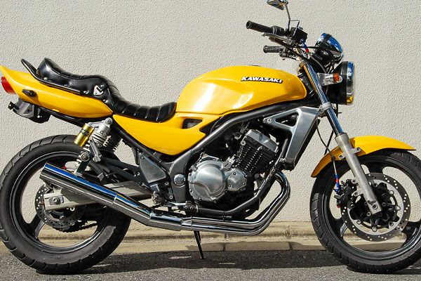 BALIUS(バリオス)2型80φ極太マフラーバズー管メッキ