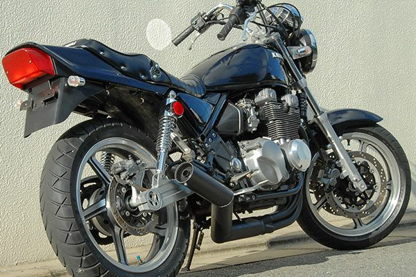 ゼファー400/χ80φ極太マフラーバズー管ブラック