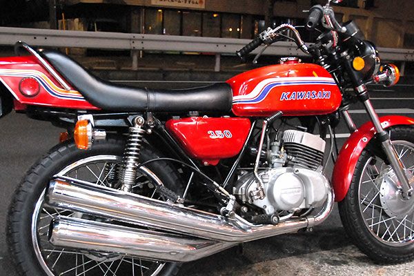 マッハ250/350SS初期(71年～72年)ノーマルタイプアンコ抜きシート