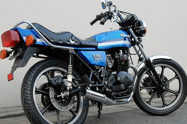 Z400FX/Z250FT用メッキタンデムバー