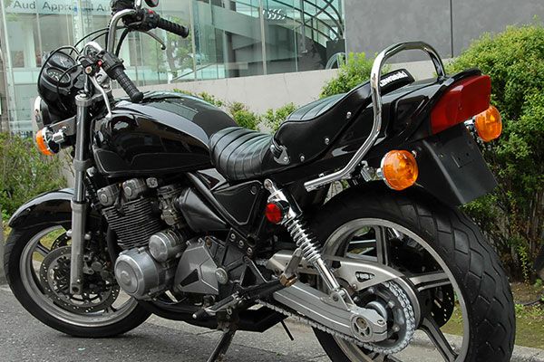 ゼファー400/χ用Z2タイプメッキタンデムバー