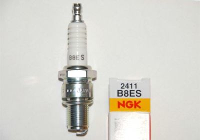 NGKスパークプラグ品番B8ES | 旧車バイクカスタムパーツのゼットファーザーブラザーズ