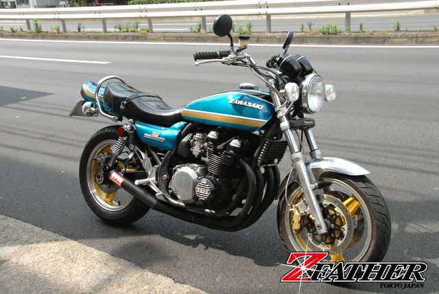 Z2タイプ750サイドカバーエンブレム(白/メッキ)