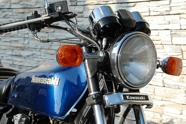 Kawasaki(カワサキ)汎用メッキ三つ又カバー