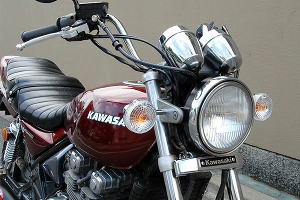 Kawasaki(カワサキ)汎用メッキ三つ又カバー