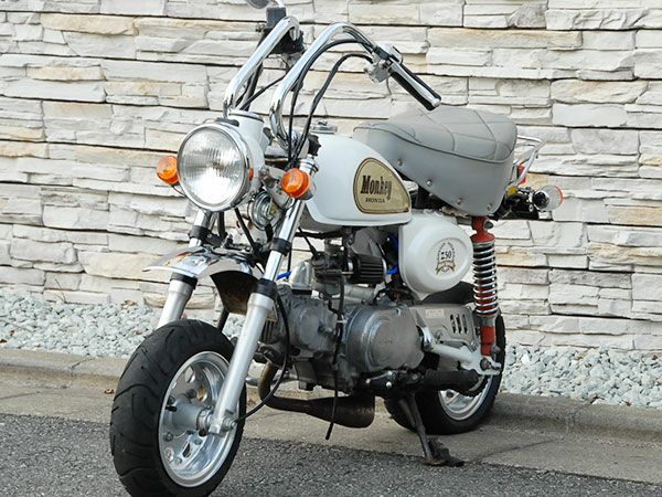 バイクハンドル　ファンキーモンキーバーゲラッチョマーシャ