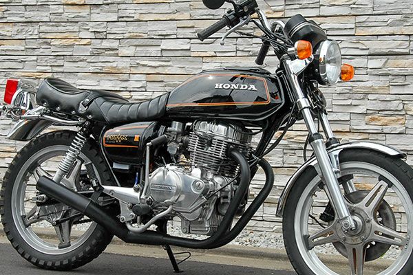 ホーク2　250/400ccイカシタショート管ZZYA管(ジーヤ管)ブラック