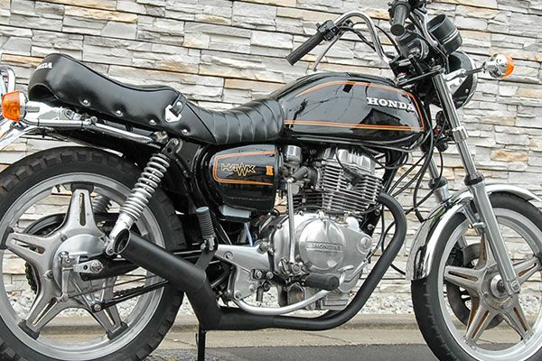 ホーク2　250/400ccイカシタショート管ZZYA管(ジーヤ管)ブラック