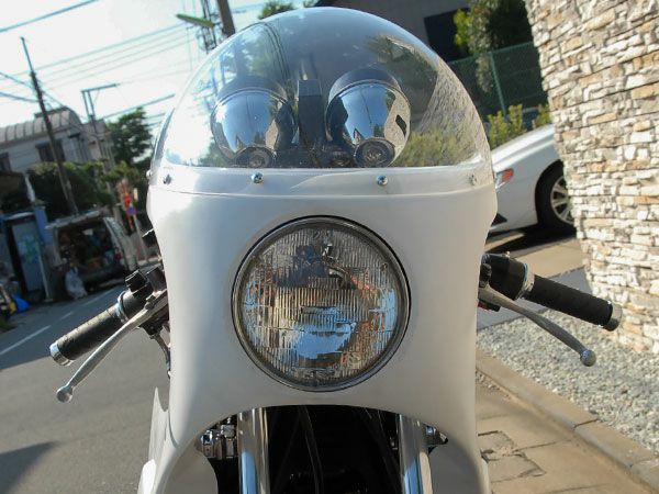 マモラフルカウル