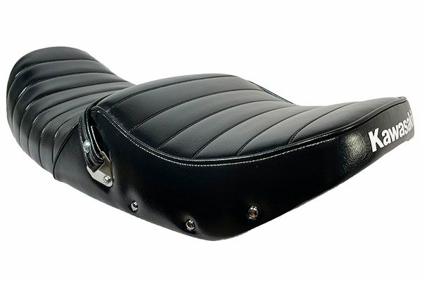 ゼファー750タックロールシート