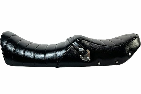 ゼファー750タックロールシート