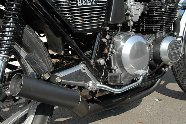 Z400FXイカシタショート管ZZYA管(ジーヤ管)ブラック