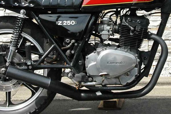 Z250FTイカシタショート管ZZYA管(ジーヤ管)ブラック