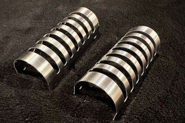 ゼファー400/χ/750用オイルクーラーサイドカバー【左右SET】