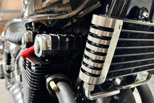 ゼファー400/χ/750用オイルクーラーサイドカバー【左右SET】